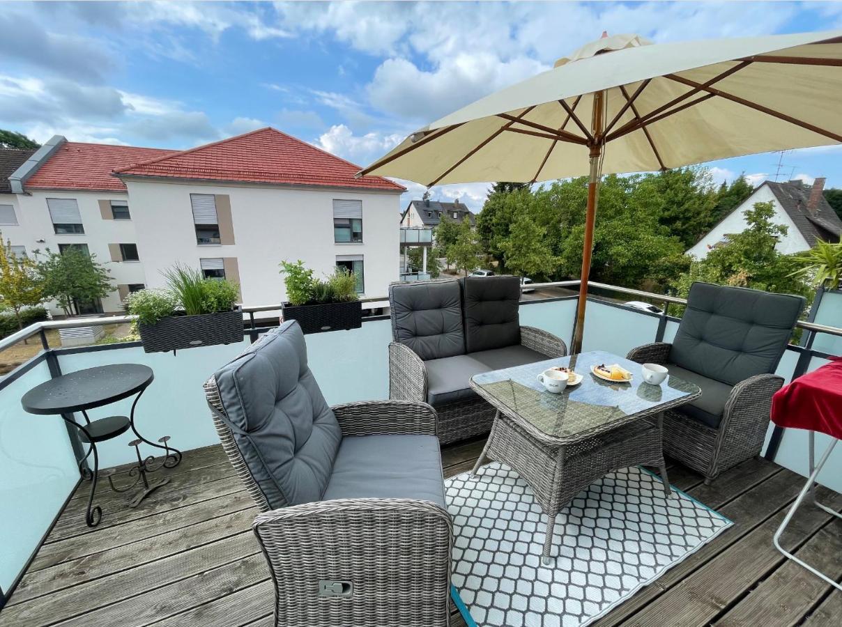 Appartement Feucht -Bhf 5 Min - Naehe Messe Exterior photo