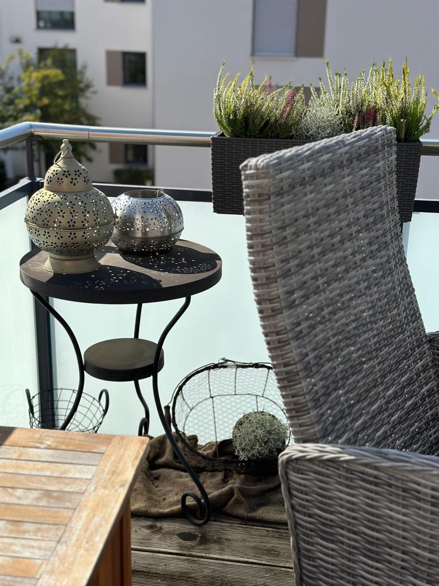 Appartement Feucht -Bhf 5 Min - Naehe Messe Exterior photo